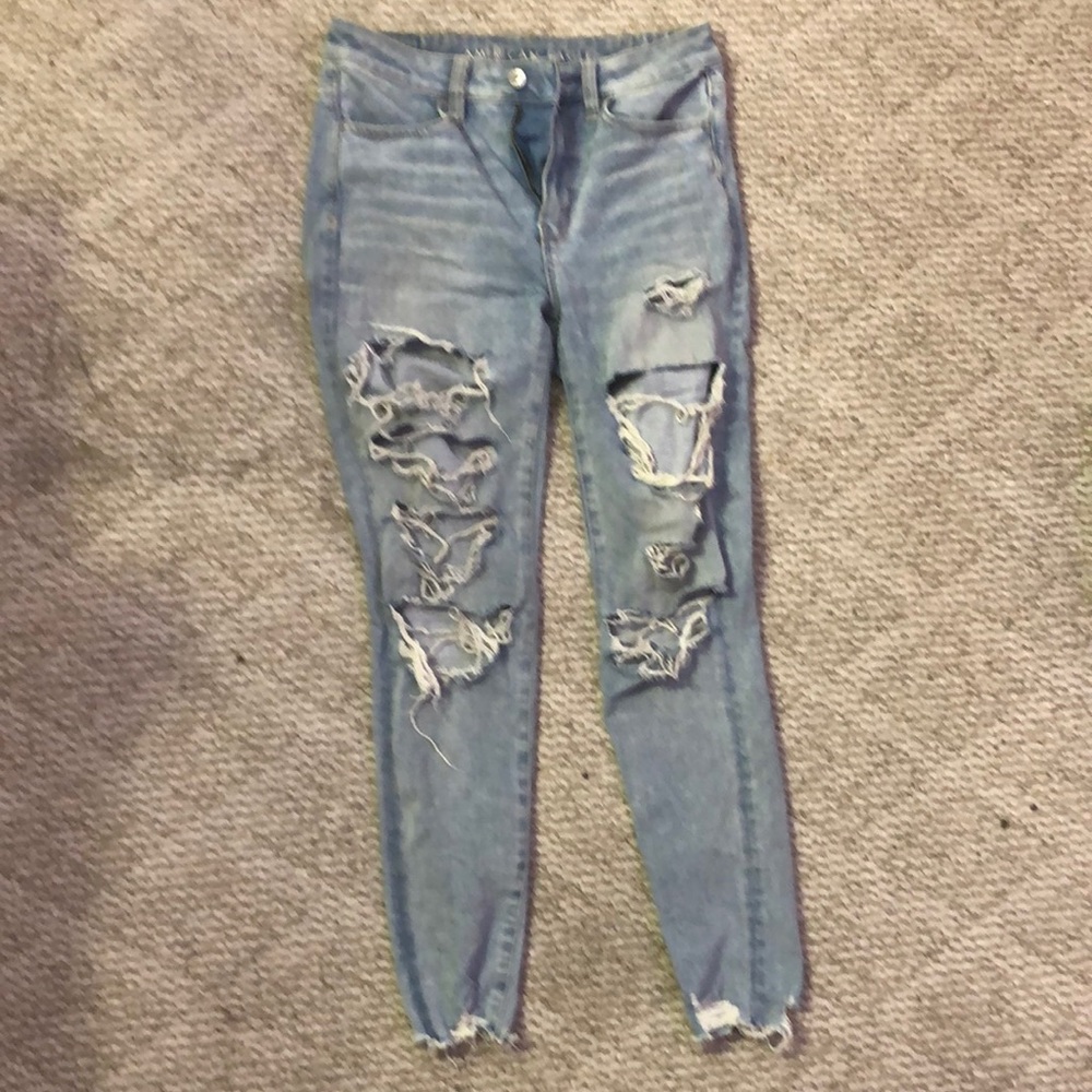 ripped american eagle jeans size 4 regular